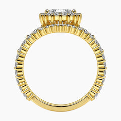 Luxurious Pear Cut Moissanite Ring Set